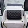 Classic C Caviar Leathe Lambskin Quilted WOC Bags Wallet With Chain Gold Metal Hardware Matelasse Chain Crossbody Shoulder Card Ho265W
