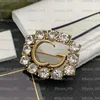 Broches de dise￱ador Topsgg Bee Pins Broches Fashion Accesorios para hombres para hombres Pin de vestido de dise￱ador para dama Joyas vintage de lujo