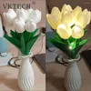 Lampade da tavolo Tulipani Fiori artificiali Luce notturna a LED El Camera da letto Comodino Matrimonio Vero tocco Banchetto Regalo Soggiorno Giardino Decorazioni per la casa