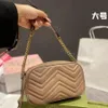 En Kaliteli Kadın Erkekler Crossbody ünlü çantalar kadınlar için omuz çantaları tote naylon ücretsiz moda deri omuz çanta çanta cüzdanları lüks kabartma tasarımcısı elle