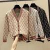 2023 Designer Cardigan Autumn dames v nek truien lange mouwen met lange mouwen katoenen gebreide trui vrouwen losse casual jas jassen lady mouw maglione kleding Aziatische maat s-3xl