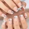 Faux Ongles French Classy Manucure Short Round Flower Top Avec Diamond Glitter Press On Fake Nail Tips Tabs Cute Lovely