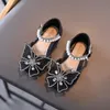 Sneakers Childrens Sandals Fashion Sequins Bow Girls Princess Baby Flat Heels Summer Dance Performance Kids Shoes 230217