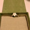Lyxig k￤rleksdesigner f￶r kvinnliga ringar pl￤terade Rose Gold Silver Color Par Bague Juveler Polerat engagemang Br￶llop Storlek 8 9 Solid Cute Heart Love Ring E23