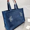 Abendtaschen Tragbare große Kapazität bestickte Canvas-Taschen Tote Frauen Handtasche Schulter Leder Designer Umhängetasche weibliche Eimer mit kleinen