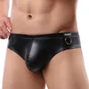 Onderbroek sexy zwarte faux lederen lingerie heren mini -briefs elastisch slipje metalen ring decoratief