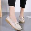 فستان أحذية جلدية حقيقية زلة على نساء شقق moccasins و مدعين ربيع الخريف الأم غير الرسمية للمرأة بالإضافة إلى حجم 3544 230220