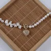 Colares pendentes que vendem jóias de jóias de jóias de coração Colar de pérola de água doce em forma de coração para mulheres