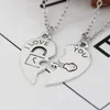 Pendentif Colliers Une paire Je t'aime Couple Clé Collier Épissage Coeur Brisé Alloychoker Hommes et Femmes Charme Bijoux Cadeau d'anniversaire