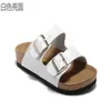 Designer Birkinstock Pantofole Germania Acquisto di grandi dimensioni Arizona 0 Boken Hot Summer Boken Doppio bottone Scarpe da uomo e da donna Coppia Sandali in sughero