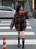 Kvinnorjackor 2023 Retro Red Plaid Woven Coats Women's Clothing Spring Autumn Chic Loose Vintage Baseball Girls Tops JP688