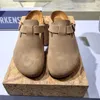 Zapatillas Diseñador de fábrica Birkinstocks Boken Zapatillas de corcho calvo Boston Boken Sandalias de cuero para hombres y mujeres