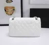 7A Quality Womens Classic Designer Shoulder Bags Flap Solid Color Rhombus Sheepskin Hardware Accessories Coin Purses Fashion Caviar Good Luxury Messenger Bag