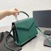Tasarımcı Cassandra Medium Sap çantası Grain de Poudre kabartmalı deri omuz çantası