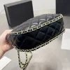 Hobo Clutch med Chain Half Moon Shoulder Bag France Luxury Brand C Lambskin Leather Quilted Mini Designer Women Crossbody Handbag Lady Chains Strap Evening Bags