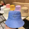 Designer emmer hoed Zomer gemonteerd vissers strand voor vrouwen gerafeld kap casquette bob brede rand hoeden designer hoeden heren hoed wit gele visserijjurk bonen
