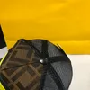 ボールキャップデザイナー野球キャップデザイナーハット高級ボールレター通気性デザインスポーツスタイルの海辺旅行ランニングハット帽子の汎用キャップ2OR3