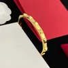 braccialetti d'oro belli