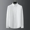 Solid Color Male Shirts Luxury Metal Diamond Rivets Långärmad avslappnad herrklänning Skjortor Fashion Slim Fit Party Man Shirt