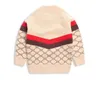 B140 Kids Designer Clothes Plaid Knickad jacka Cardigan Baby Boy Girl Sweaters Zip Up Knitwear Jumper Children Coat