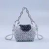 Şık parlak gümüş köşe boncuk kontrast renk flip akrilik el portatif el boncuklu omuz çantası zinciri haberci çantası 230220