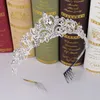 Tiaras Wedding Crown Crystal Rhinestones Princess Crown met Comb Exquisite Hoofdband voor vrouwen Z0220