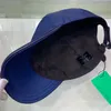 Designers Versão Correta P Casquette Chapéu de Luxo Top-Nível Moda Letras Boné de Beisebol Clássico Versátil Mulheres Homens Simples e Cas278L