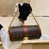 Sacos de designer ajustável tiras crossbody saco com corrente tote saco tronco bolsa de ombro rebite travesseiro moda mulheres saco de viagem bolsas femininas bolsas