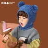 Kaps hattar Kocotree Kids Winter med små bollar Jul Baby Sticked Hat Beatyful Colors For Boy Girl Protective Neck Windproect 230220