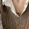 Klassische Design-Halskette mit doppelseitigem Herz-Anhänger als Geschenk für Frauen