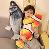 Animaux en peluche en peluche 1pc 30120cm 3D Simulation Or Poissons Jouets Doux Animal Carpe Oreiller Creative Canapé Coussin Cadeau Enfants Jouet 230217