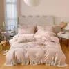 Bordado de cama French Rose French Rose 1000tc egípcio conjunto de casamento de algodão Ruffles Tampa de edreca de capa de lençol