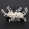 Diadèmes À La Main À La Main Diadème De Mariage Peigne À Cheveux Feuille Fleur De Mariée Épingles À Cheveux Perle Strass Tête Bijoux Filles De Mariage Accessoires De Cheveux Z0220