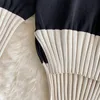가을 새로운 바지 세트 여성 v- 넥 대비 컬러 니트 탑 탄성 높은 허리 와이드 레그 바지 2 피스 정장 2023