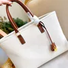 Borse da sera portatili in tela ricamate di grande capacità Tote Borsa da donna Borsa a tracolla in pelle Designer Crossbody Secchiello femminile con Smal 2024