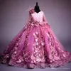 Lange Ärmel Blumenmädchenkleid Fuchsia 3D-Blumen Prinzessin Partykleid Luxuriöses Ballkleid für formelle Hochzeit Festzugskleider BC1952