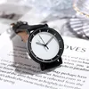 Polshorloges luxe rug licht horloge voor vrouwen 2023 bezaaid lumineuze retro vrouwelijke polshorloge dames lederen band relogio montre femmewristw