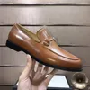 Erkek Dantel-up Sheos Lüks Marka Kovboy Stili Brogue Deri Ayakkabı Tasarımcı Erkekler Sıradan Erkek Ayakkabı Sonbahar Moda Leisure Flats Yürüyüş Ayakkabı