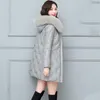 Kvinnors läder 2023 Winter Down Jacket Elegant Lady Plus Size Lose Slim Sheepskin Coat Female Päls Huven Tjocka varma rockar OK1008