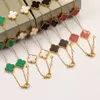 Vierblättriges Kleeblatt-Halskette, Designer-Schmuck, Damen-Halsketten, Gold, Silber, grüne Blumen-Halskette, Gliederkette mit Box