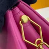 Tasarımcı Square Tote Debriyaj Coussins Bag M57790 Pochette Crossbody Çantalar Lüks Kadın Moda Deri Erkekler Cüzdan Çanta İki Omuz Kayışı Zinciri Çantası ile Kabartmalı