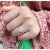Obrączki ślubne Moda Czysty srebrny pierścionek Wkładka Gołąb Jajko Kształt Owalny Brylantowy szlif Moissanite Imitacja diamentu Miłośnicy Zaręczynowy Biżuterii