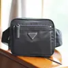 2020 Mens Designers borsa Nylon marsupio marsupio marsupio per uomo e donna Zaino in nylon alma bb wallet232V