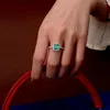 Cluster anneaux faits à la main émeraud diamant promesse Ring Real 925 Sterling Silver Engagement Band de mariage pour femmes bijoux de fête de mariée