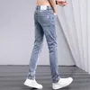 Jeans pour hommes printemps été bleu vêtements de travail petit ami serré Style coréen homme broderie mode luxe Slim Denim pantalon mâle