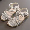 Sandalen Mädchen Sandalen 2022 Sommer Kinder Schuhe Kinder Mode Perle Party Prinzessin Schuhe Flache Ferse Mädchen Offene spitze Strand Alias CSH1359 R230220