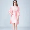 Kvinnors sömnkläder Mulberry Silk Robes Womens Pyjamas Summer Sexy V Neck Lace Suspender Nightdress Nightrown Home Kimono Bathrobe Pijamas