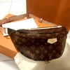 Tasarımcı haberci erkekler yüksek kaliteli çok yönlü banliyö çantaları omuz crossbody deri iş açık eğlence çanta louise Çanta vutton Crossbody viuton Çanta