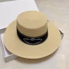 Luksusowy projektant słomiane kapelusze typu Bucket dla kobiet moda mężczyzna podróży kapelusze z daszkiem lato dzianiny parasolka czapka z daszkiem Casquette 2302215BF