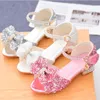 Sandalet çocuk sandalet yaz prenses kristal ayakkabılar kızlar yüksek topuklu moda payetler kızlar yumuşak dip performans ayakkabıları 230220